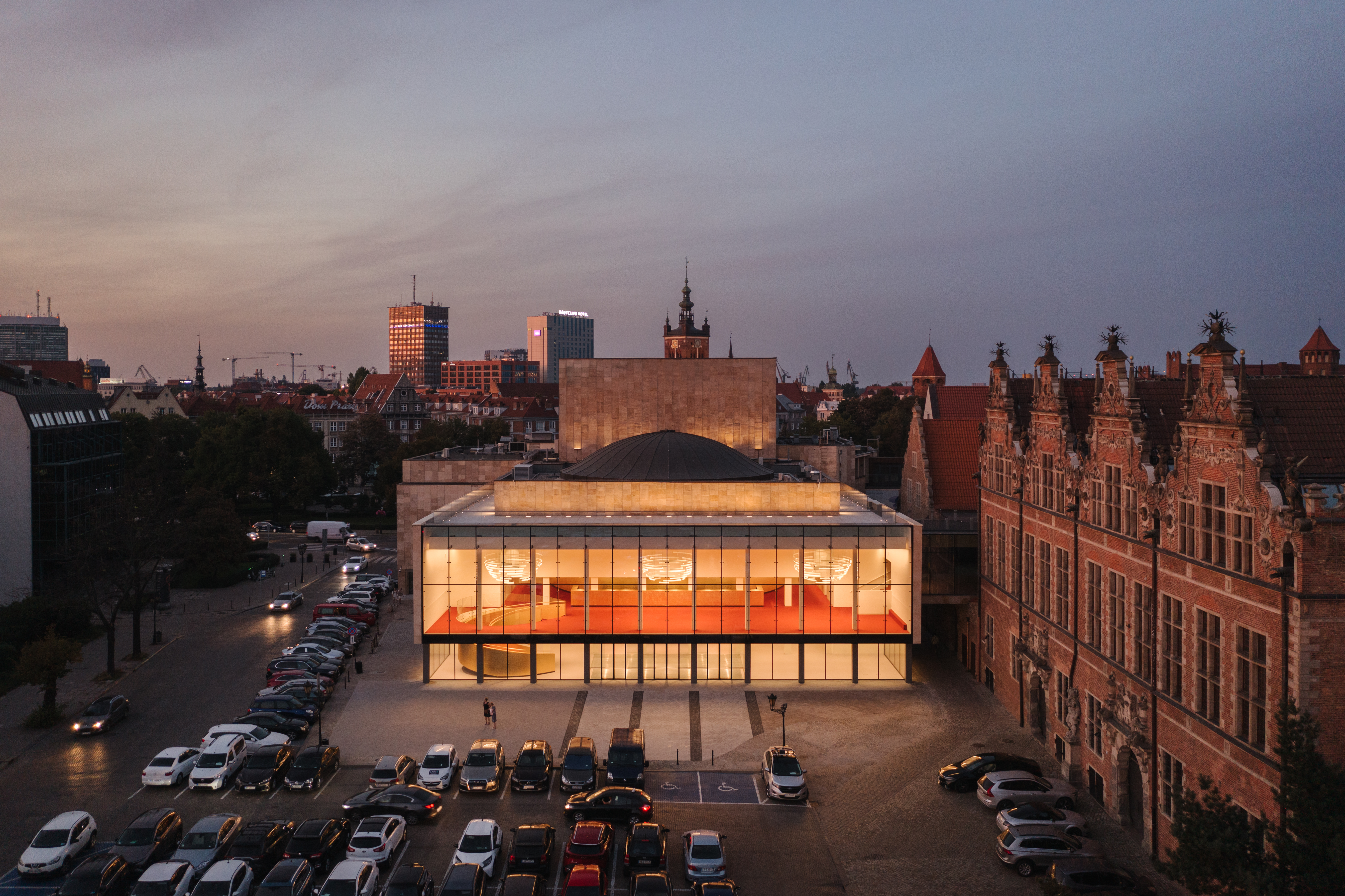 Wybrzeże Theather - Read more